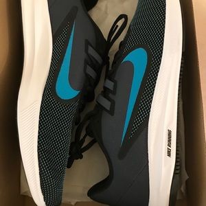 BRAND NEW Nike Downshifter 9 running shoes